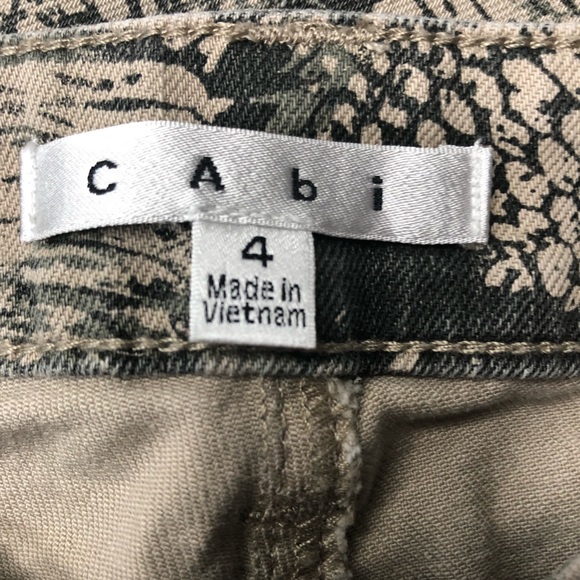 CAbi 958 Low Rise Stretch Diamondback Snakeskin Print Skinny Jeans - Picture 10 of 12